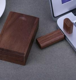 Venolli Flash disk + Exclusive Box - WJF001