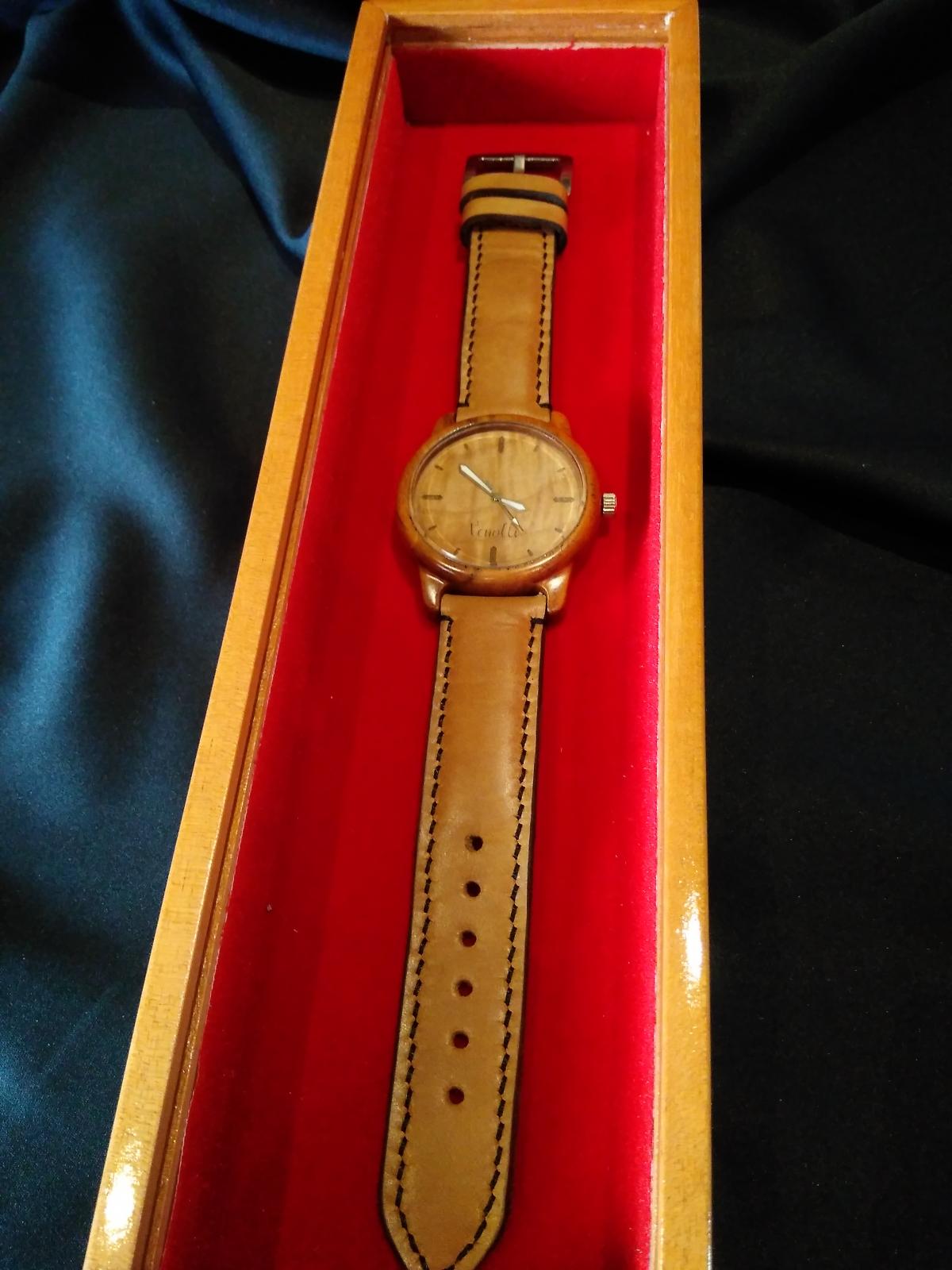 Venolli Watch + Exclusive Box - WJW002